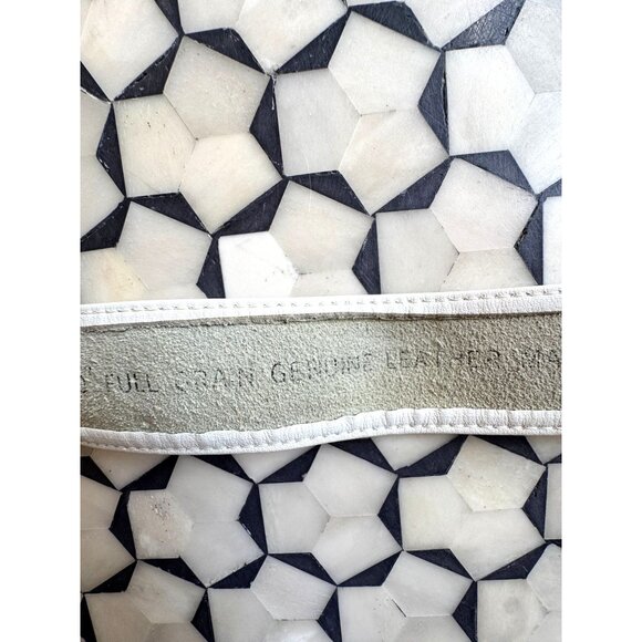 Vintage White Full Grain Leather Belt With Gold-Tone Buckle M/L 30" - Picture 4 of 8